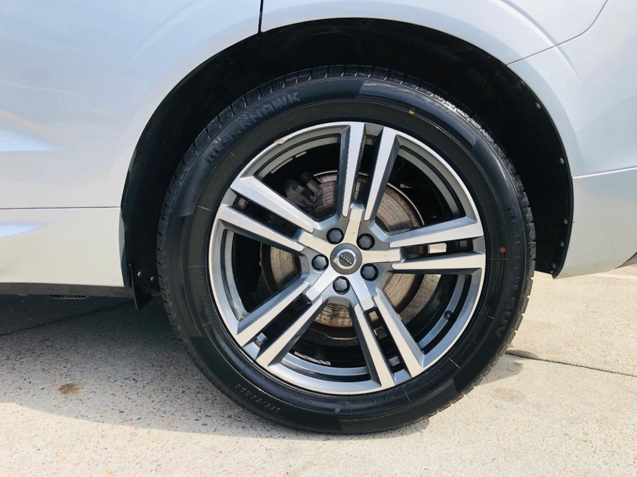 Volvo XC60 T6 AWD Momentum 2018