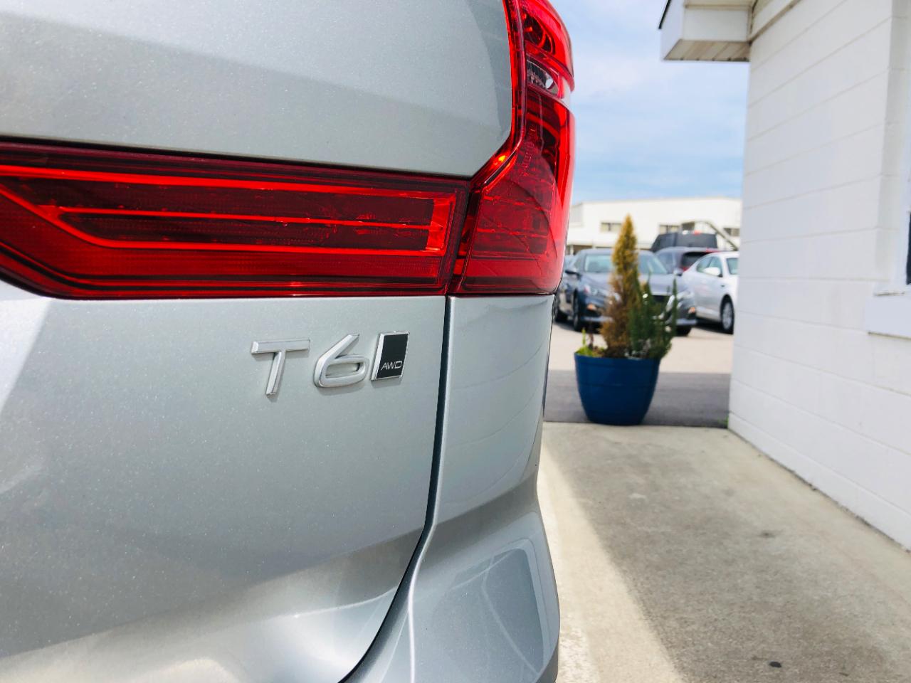 Volvo XC60 T6 AWD Momentum 2018