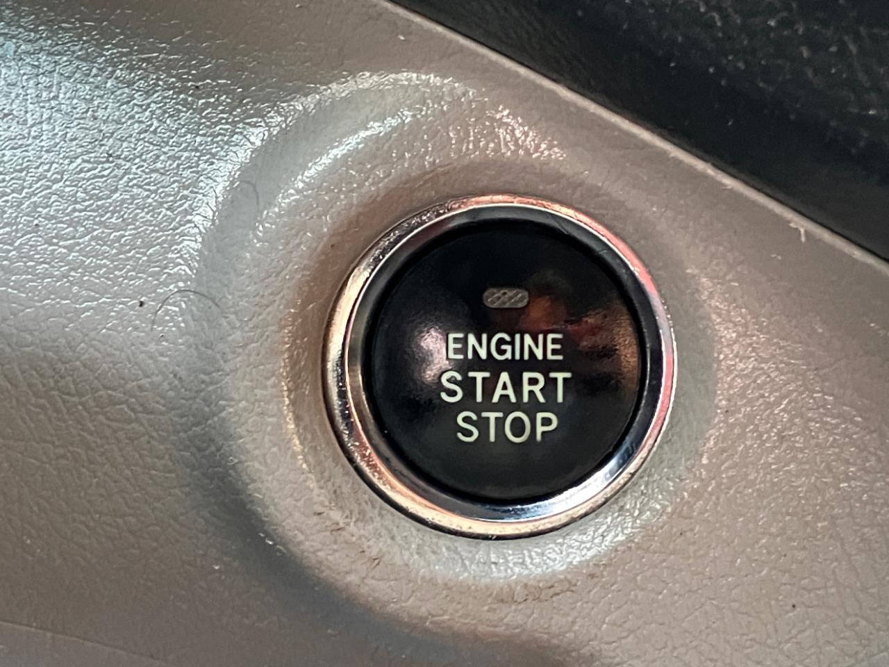 Toyota Highlander FWD 4dr Limited (Natl) 2008