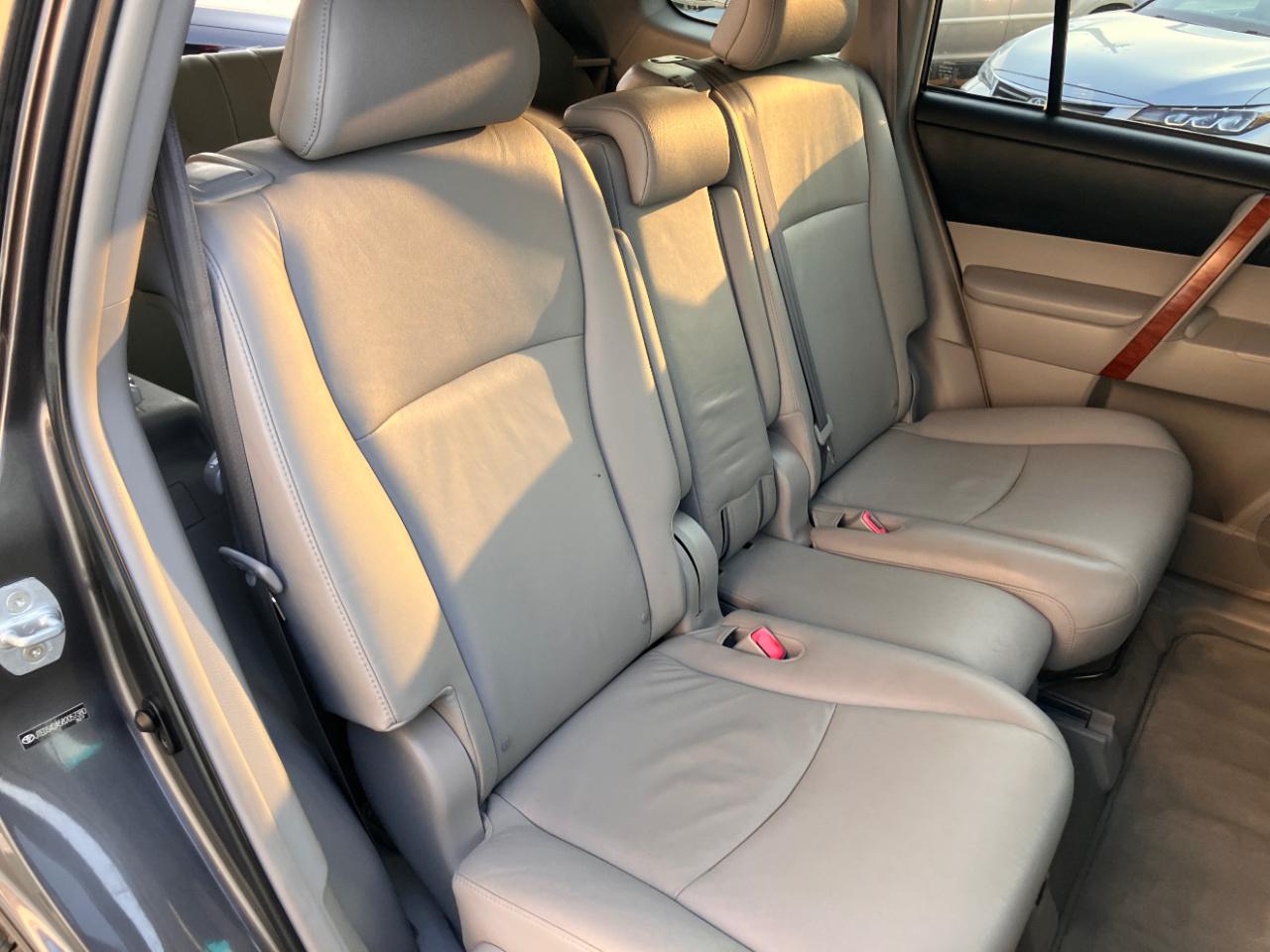 Toyota Highlander FWD 4dr Limited (Natl) 2008