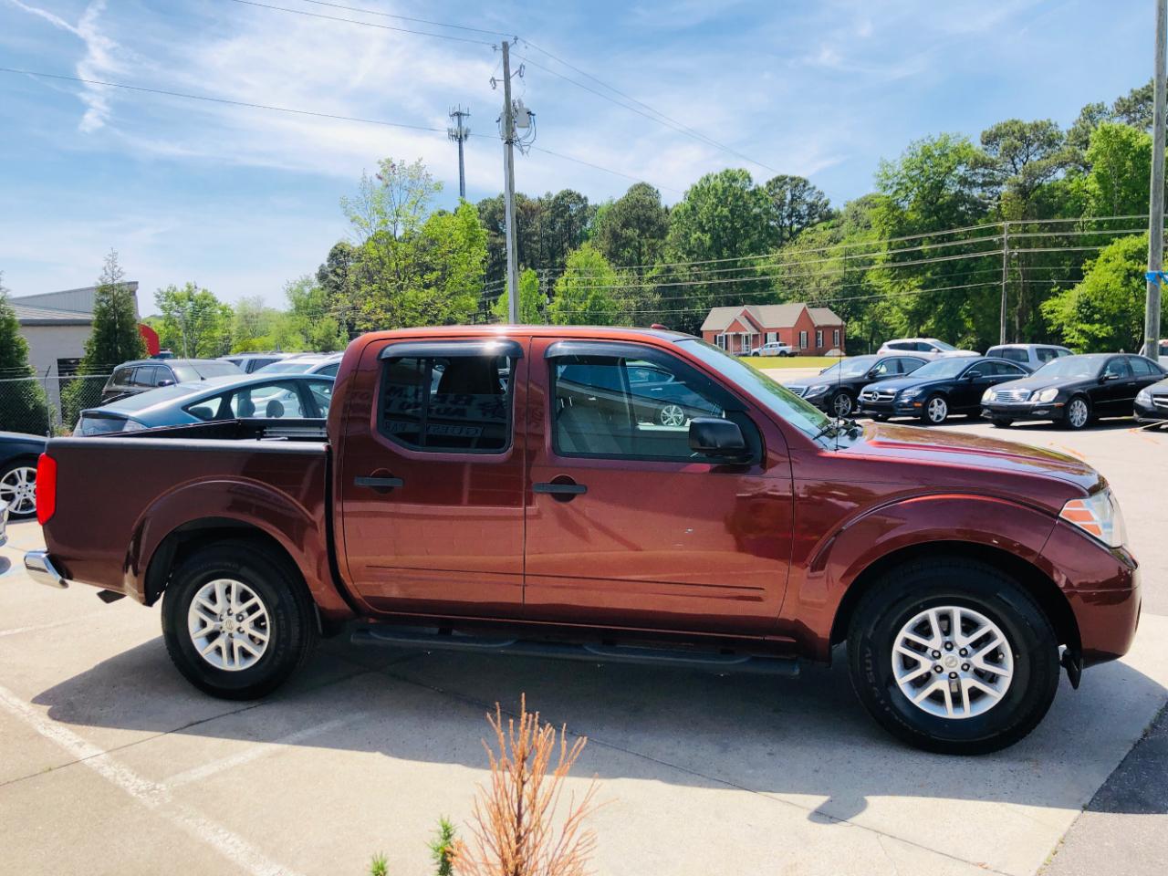 Nissan Frontier 2WD Crew Cab SWB Auto SV 2016