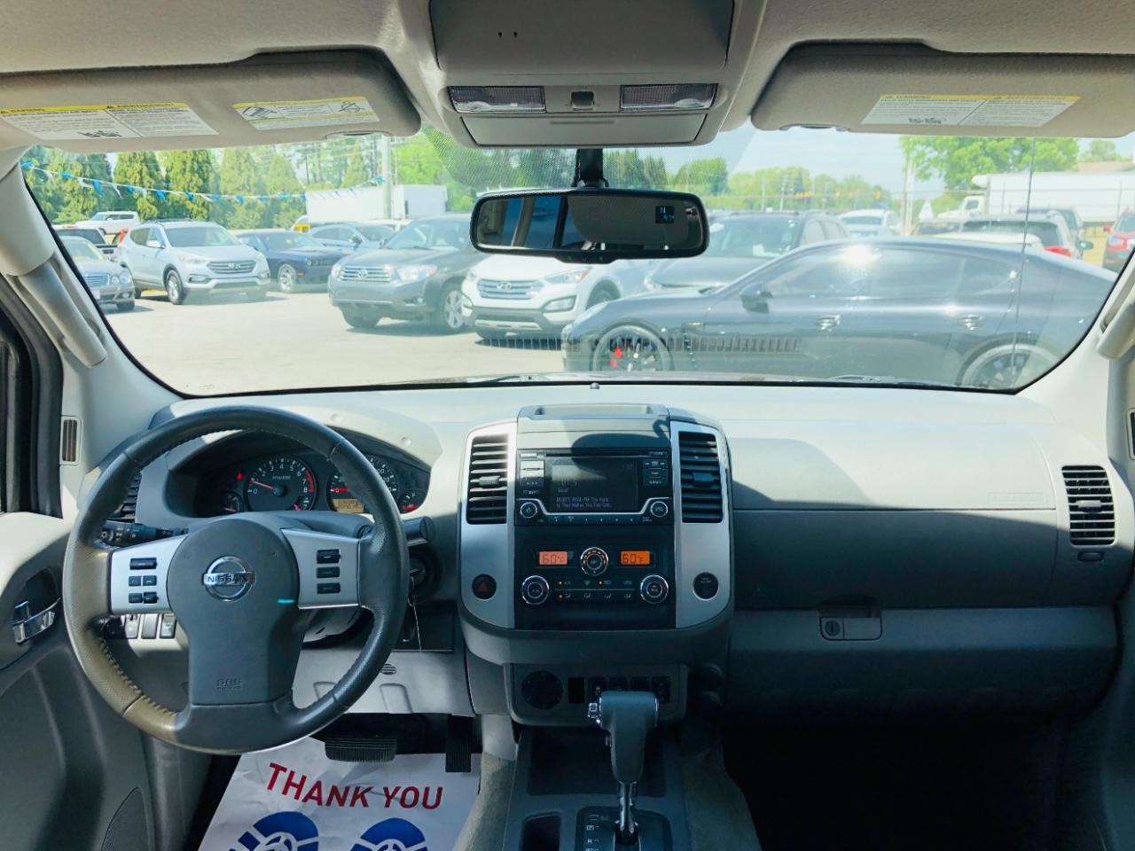 Nissan Frontier 2WD Crew Cab SWB Auto SV 2016