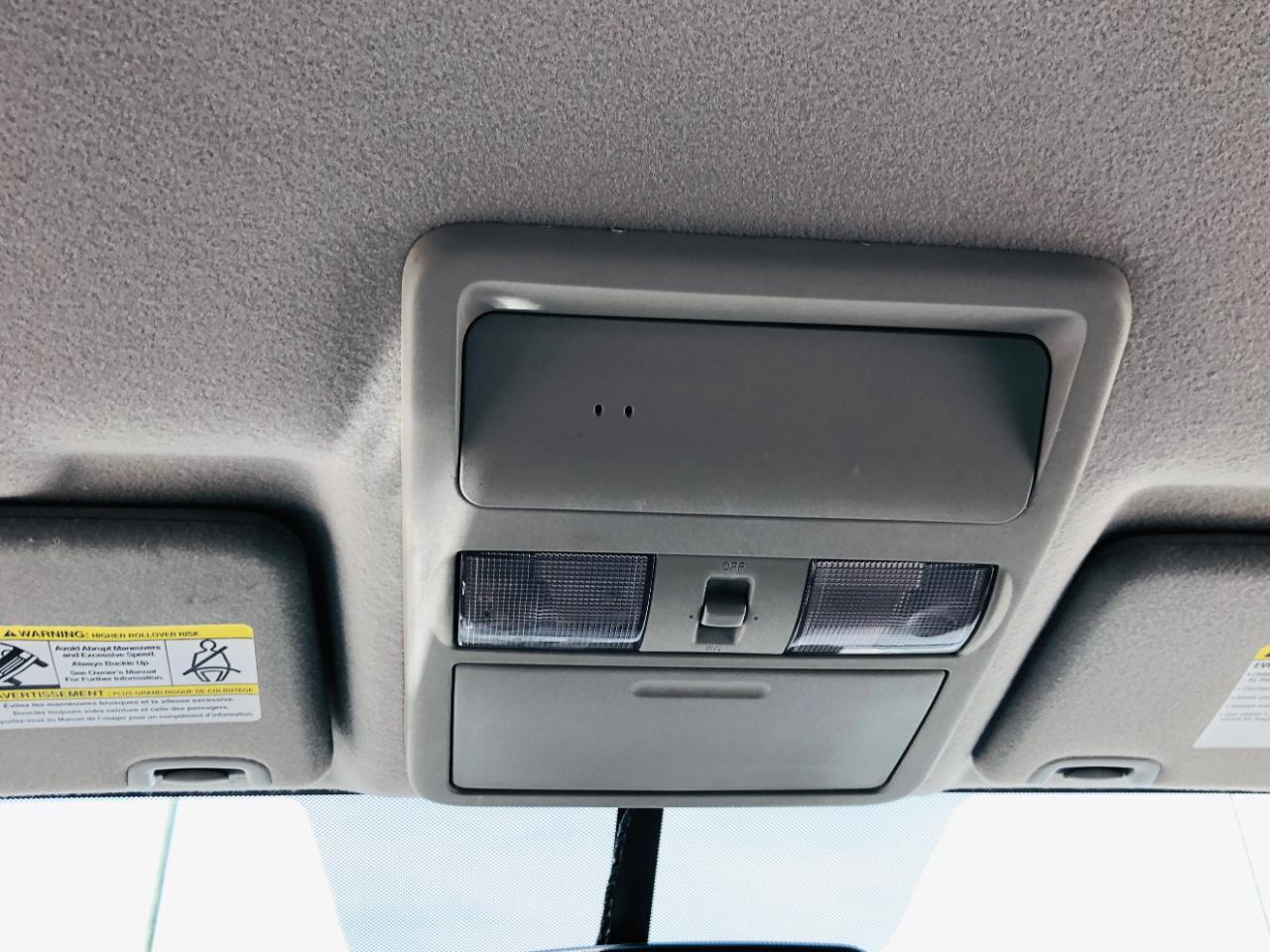 Nissan Frontier 2WD Crew Cab SWB Auto SV 2016