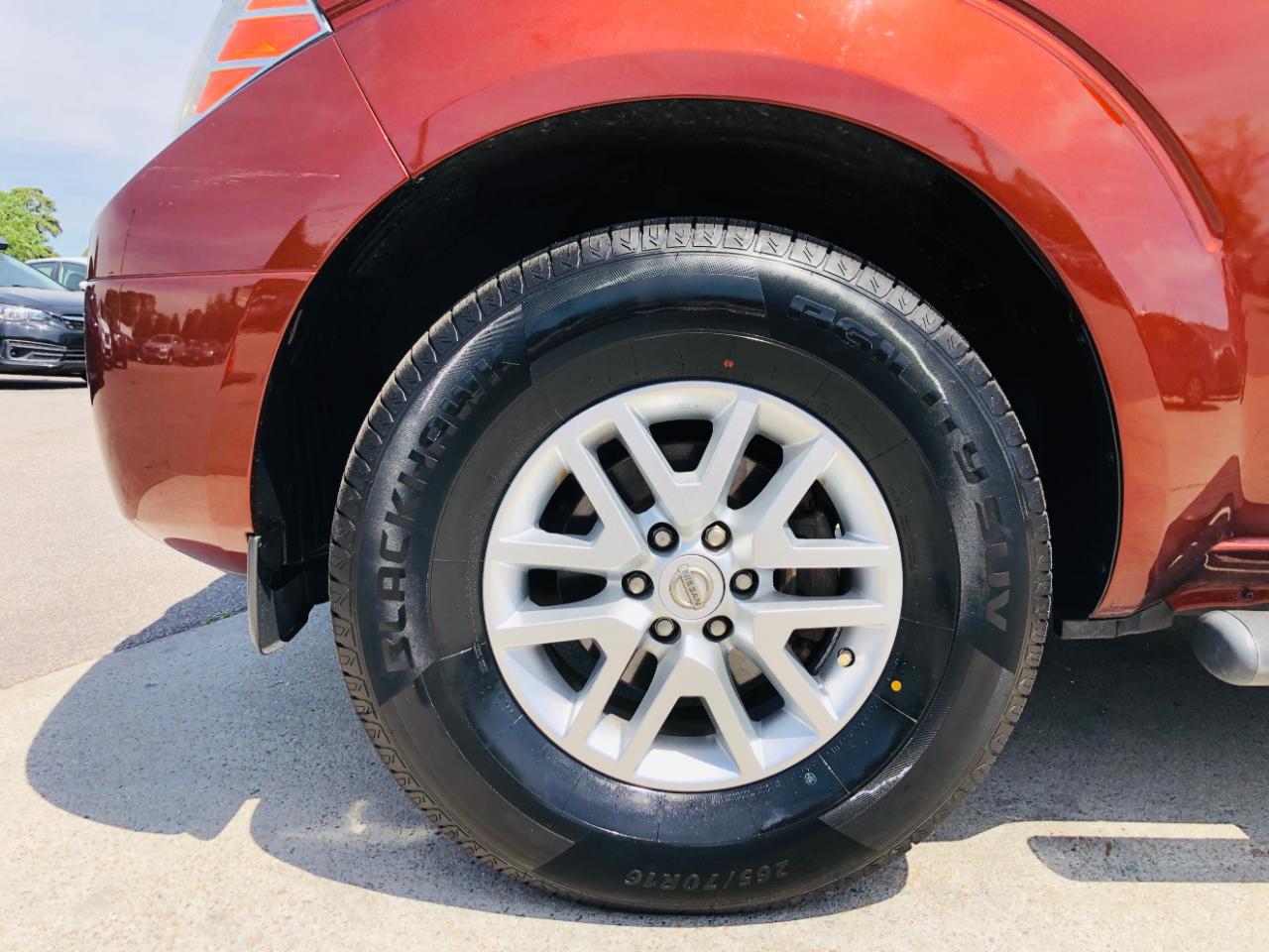 Nissan Frontier 2WD Crew Cab SWB Auto SV 2016