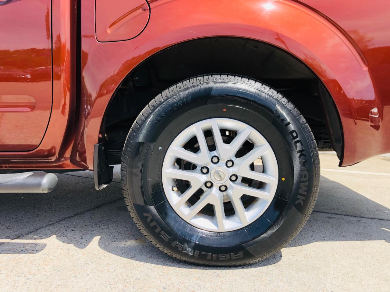 Nissan Frontier 2WD Crew Cab SWB Auto SV 2016