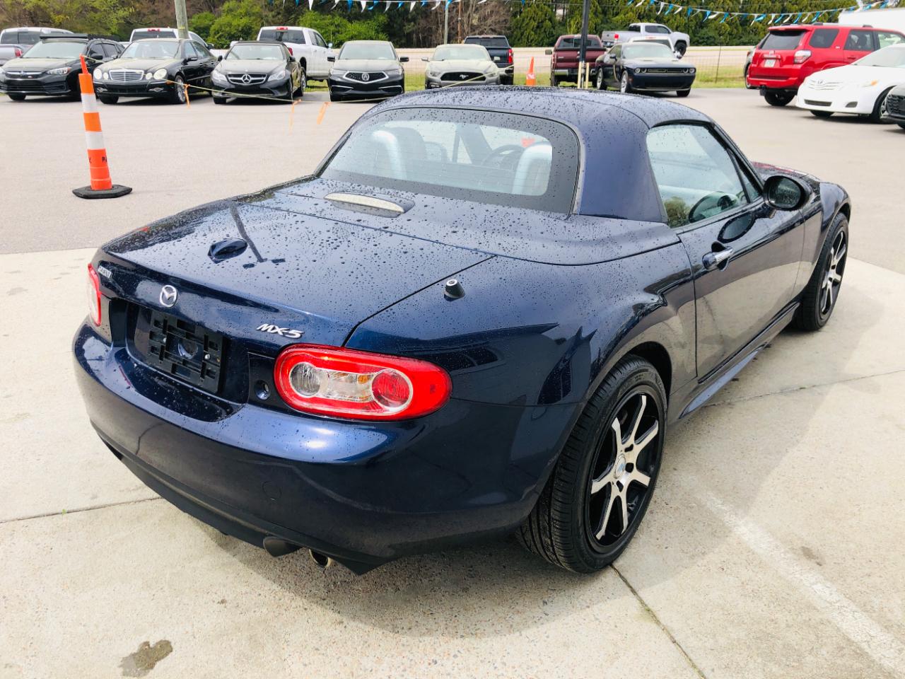 Mazda MX-5 Miata 2dr Conv PRHT Auto Grand Touring 2009