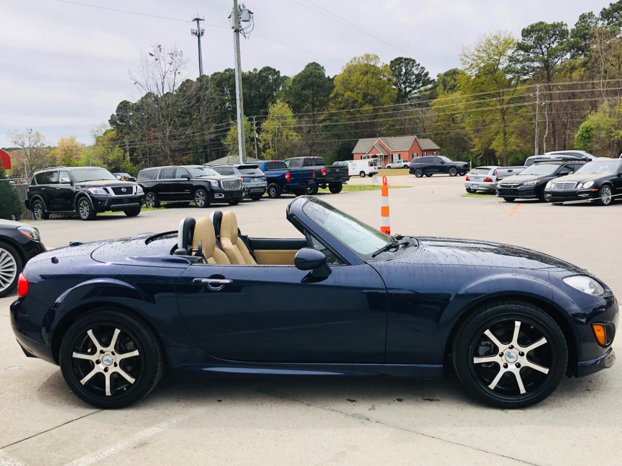 Mazda MX-5 Miata 2dr Conv PRHT Auto Grand Touring 2009