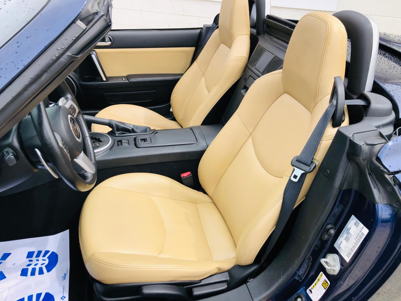 Mazda MX-5 Miata 2dr Conv PRHT Auto Grand Touring 2009