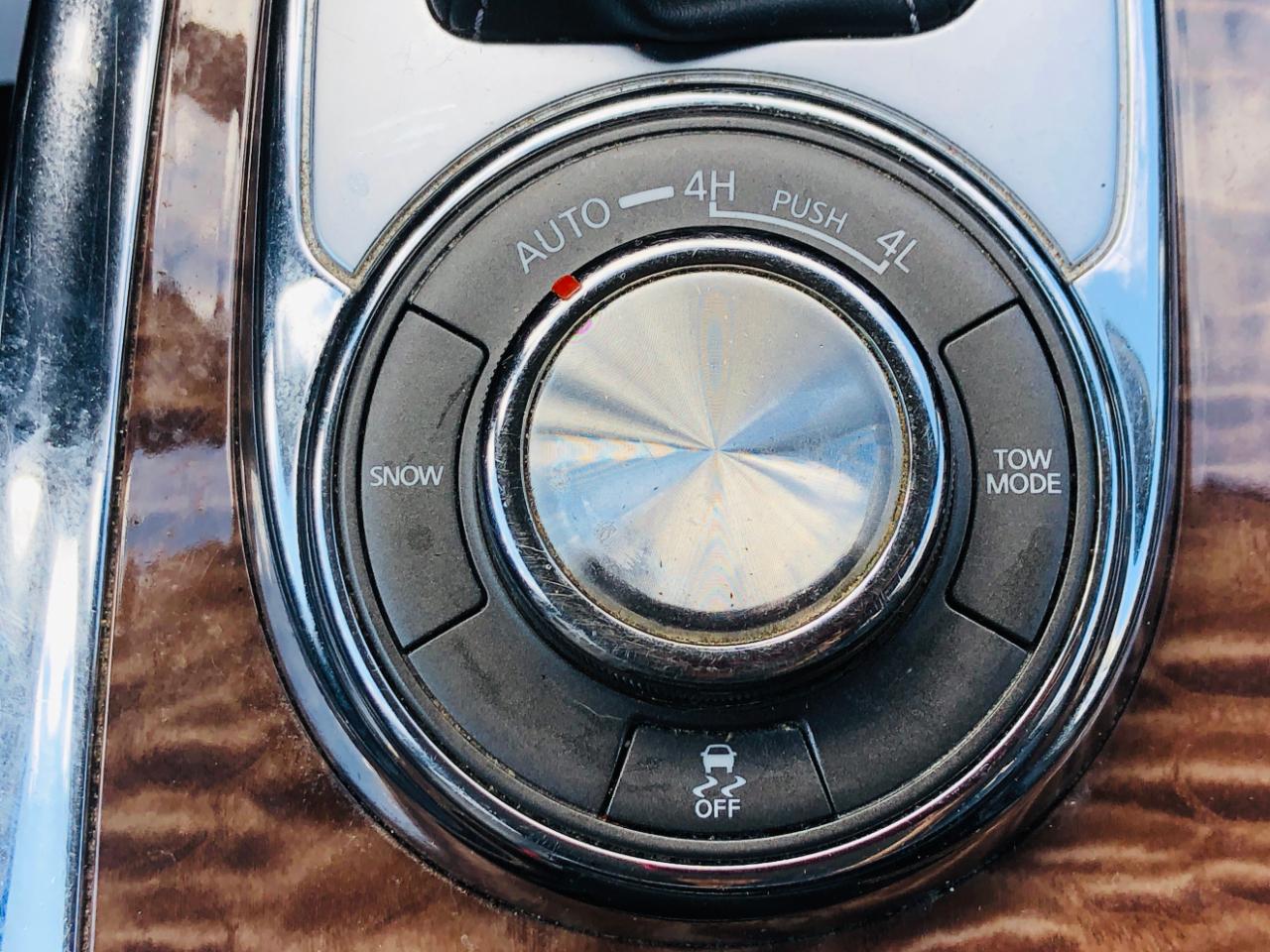 Nissan Armada 4x4 SL 2019