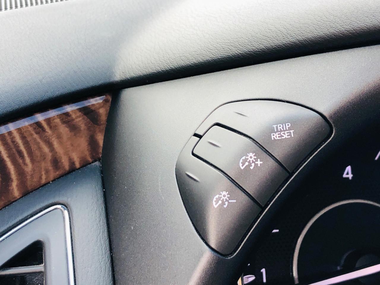 Nissan Armada 4x4 SL 2019