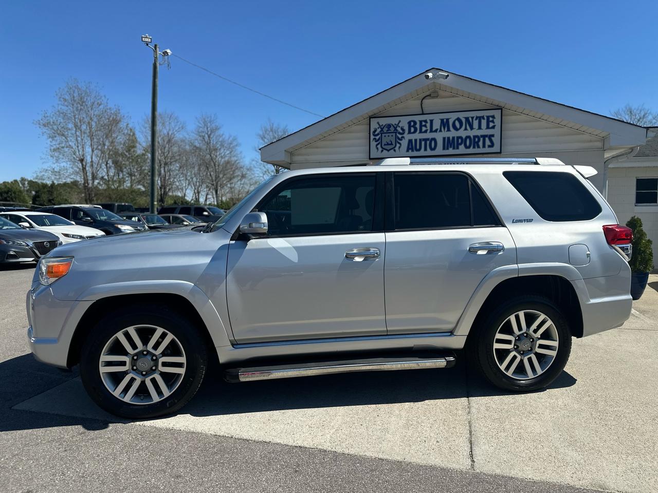 Toyota 4Runner 4WD 4dr V6 Limited (Natl) 2011