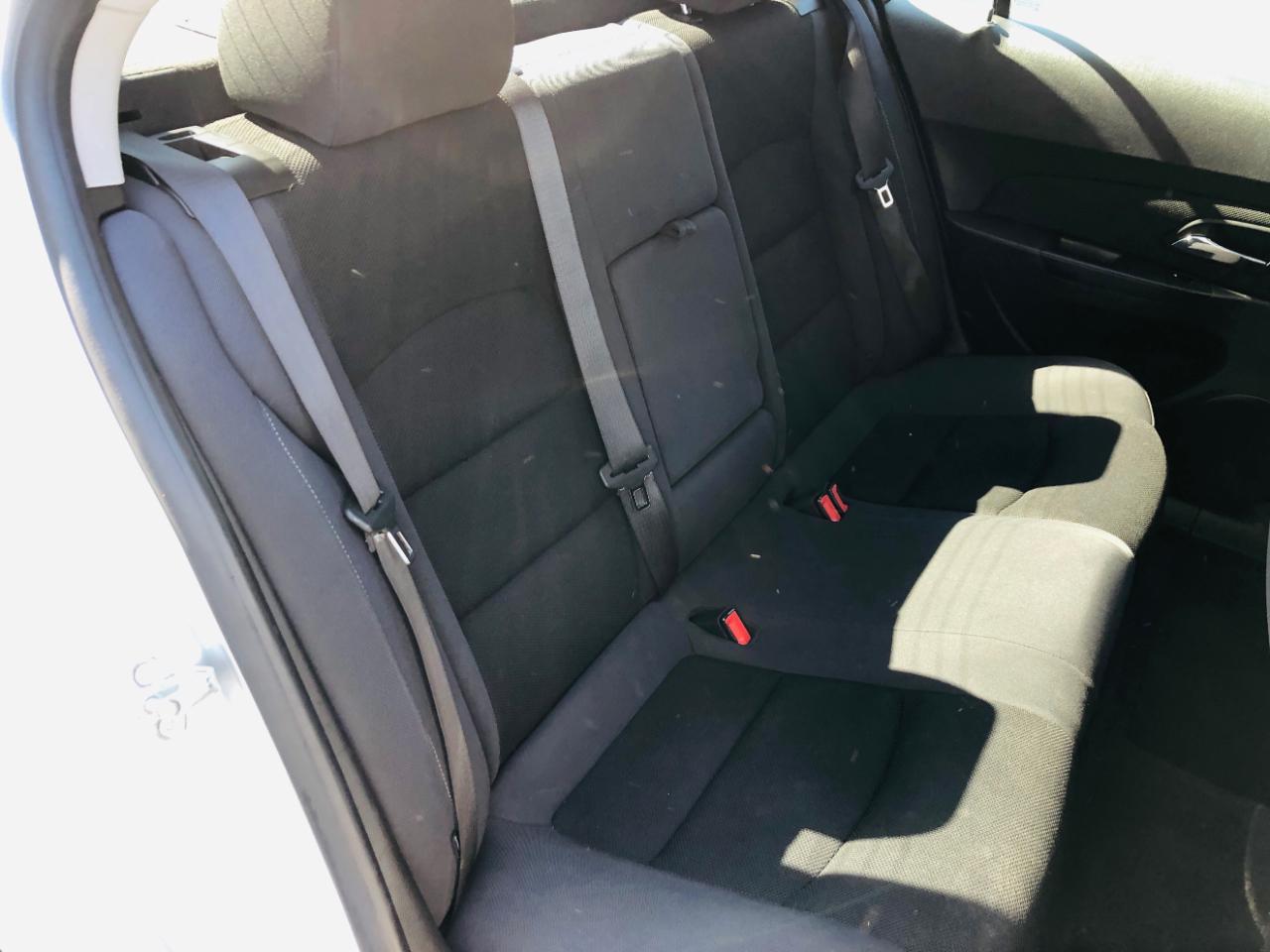 Chevrolet Cruze Limited 4dr Sdn Auto LT w/1LT 2016