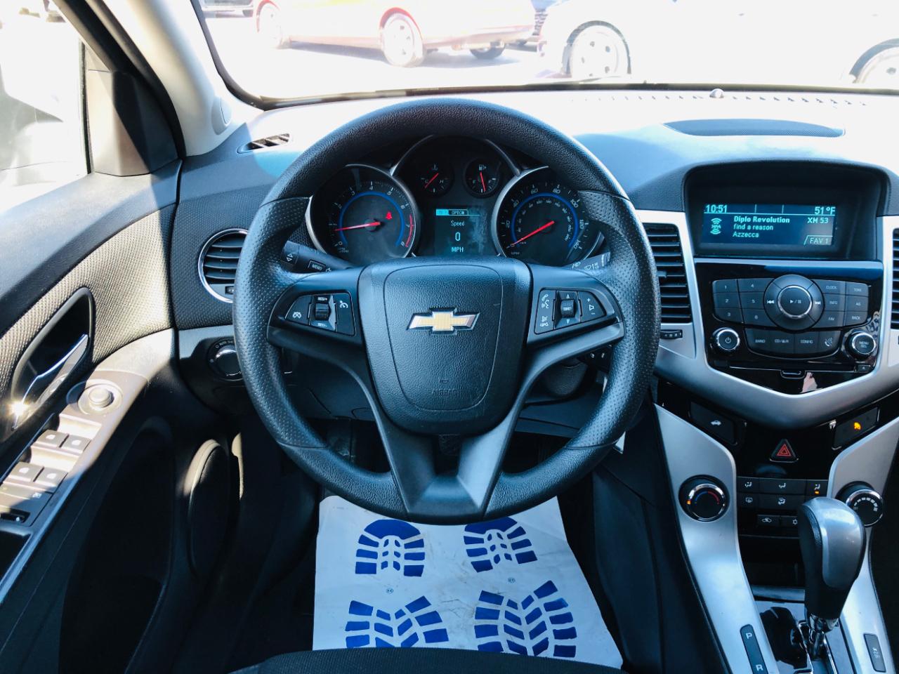 Chevrolet Cruze Limited 4dr Sdn Auto LT w/1LT 2016