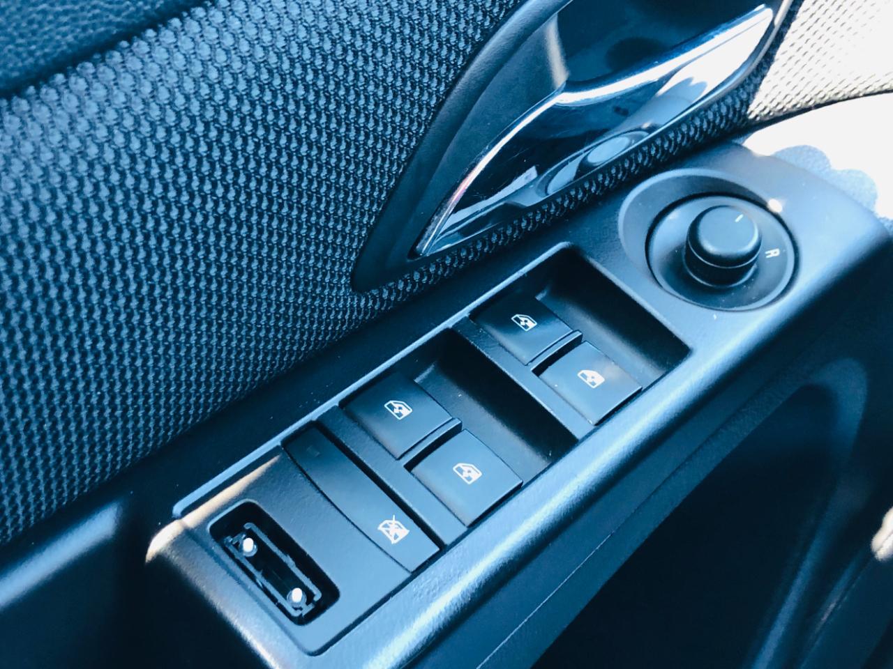 Chevrolet Cruze Limited 4dr Sdn Auto LT w/1LT 2016