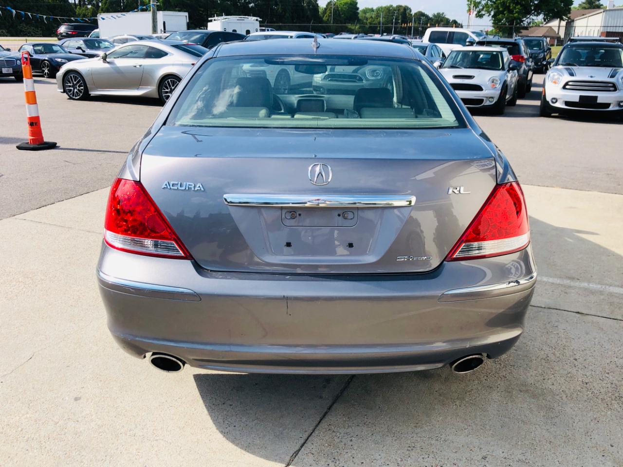 Acura RL 4dr Sdn AT (Natl) 2005