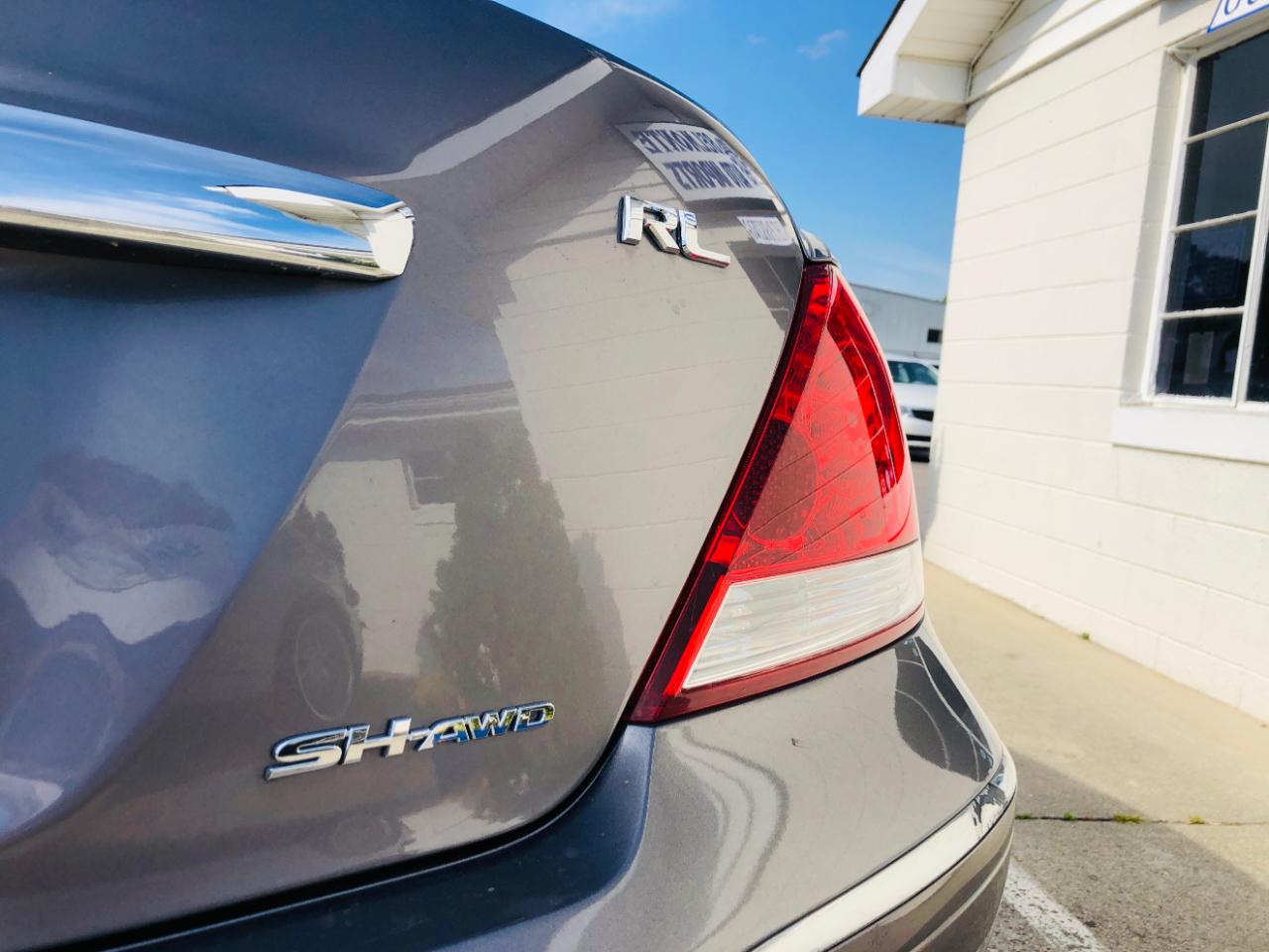 Acura RL 4dr Sdn AT (Natl) 2005