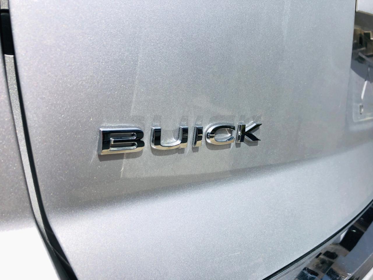 Buick Enclave FWD 4dr Convenience 2017