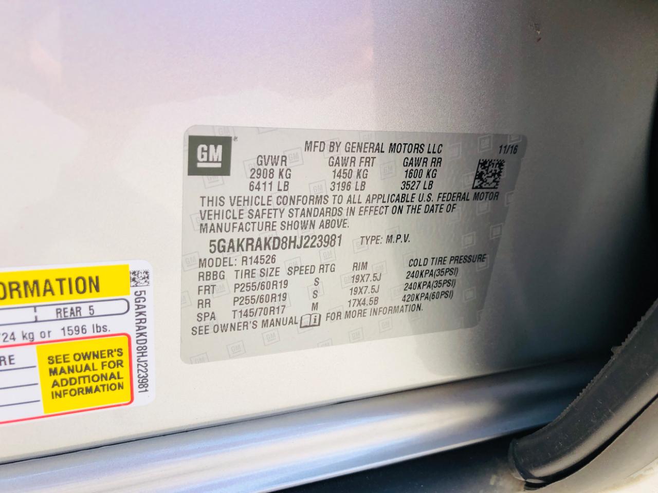 Buick Enclave FWD 4dr Convenience 2017