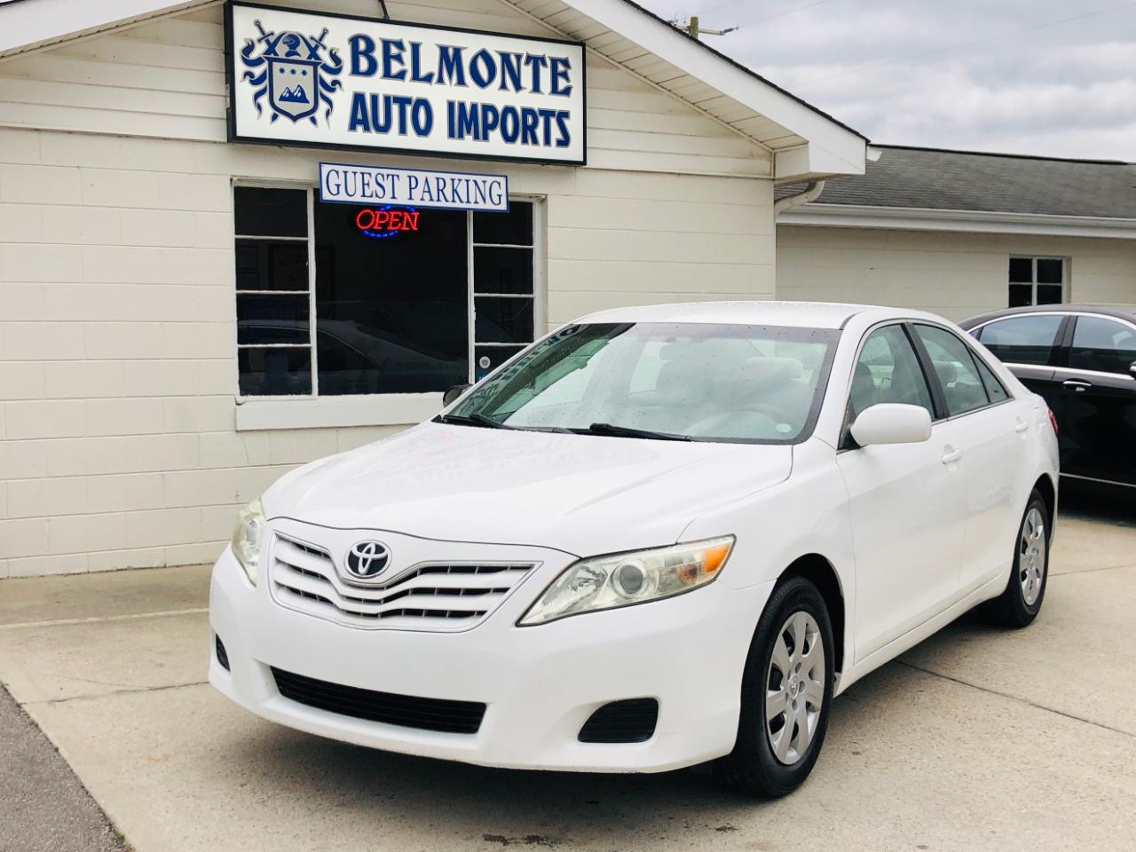 Toyota Camry 4dr Sdn I4 Man LE (Natl) 2011