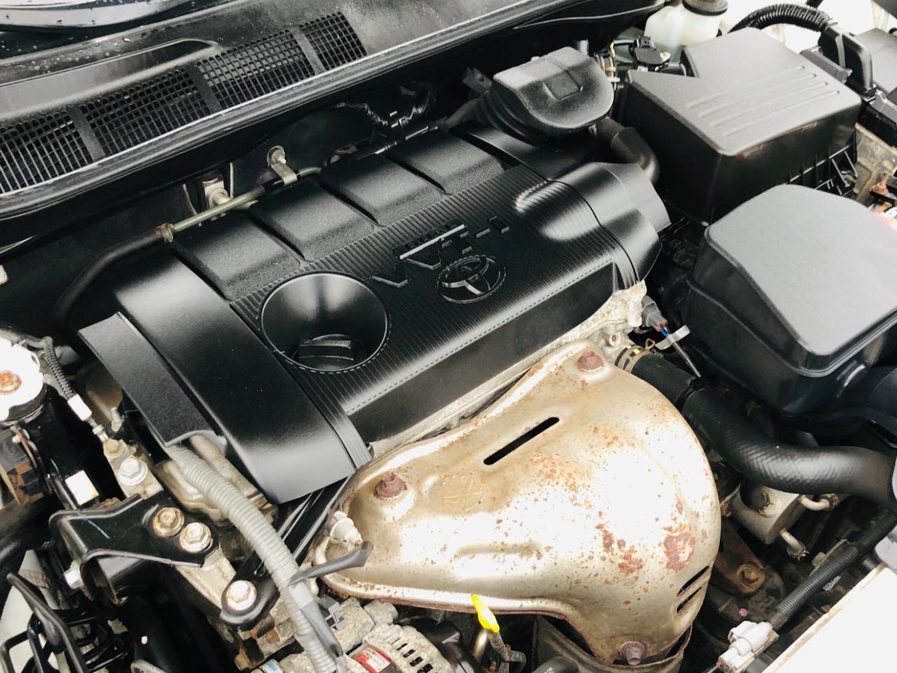 Toyota Camry 4dr Sdn I4 Man LE (Natl) 2011