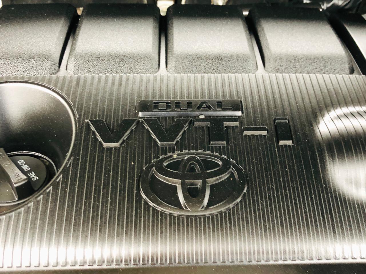 Toyota Camry 4dr Sdn I4 Man LE (Natl) 2011