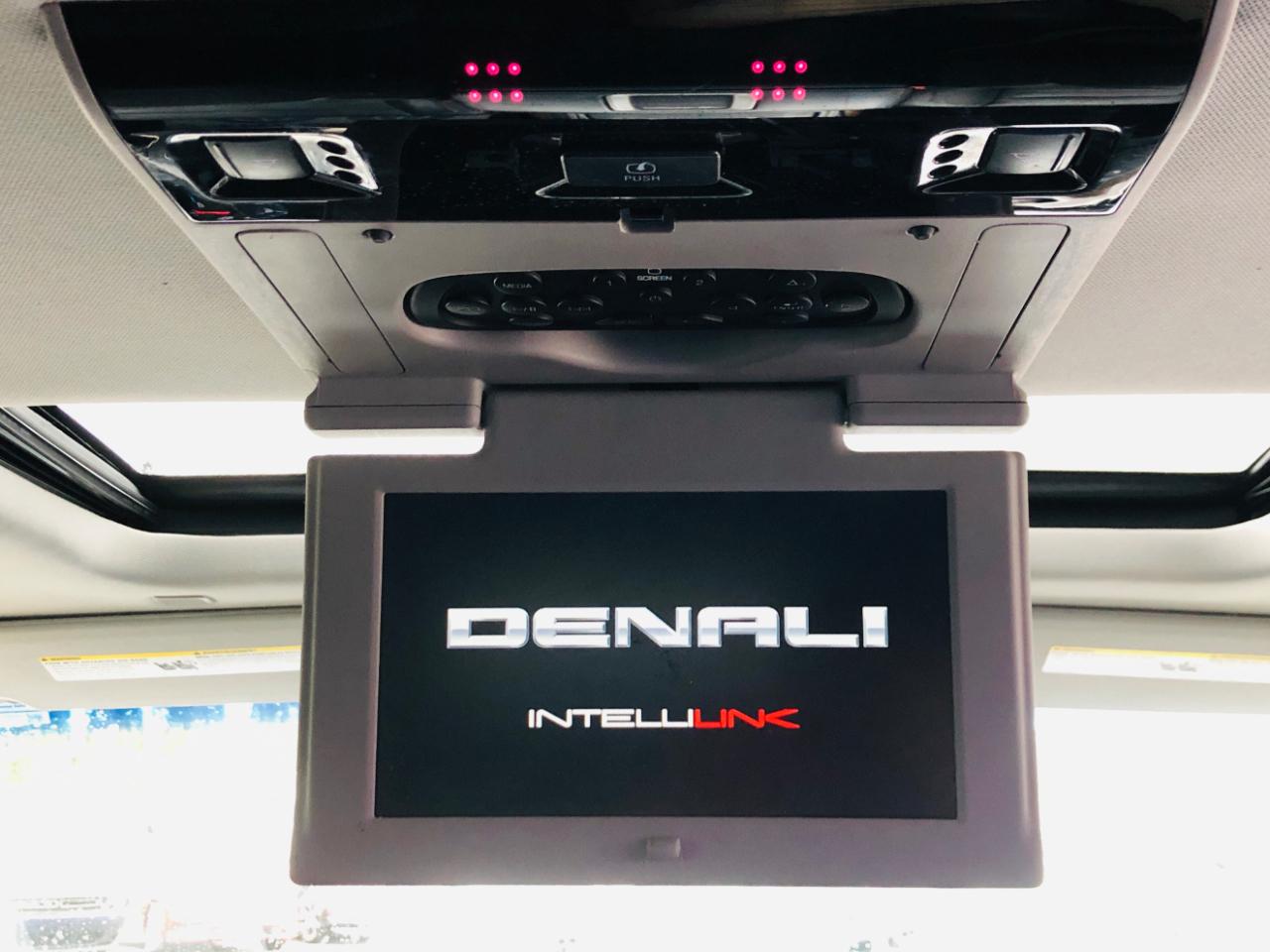 GMC Yukon XL 4WD 4dr Denali 2019