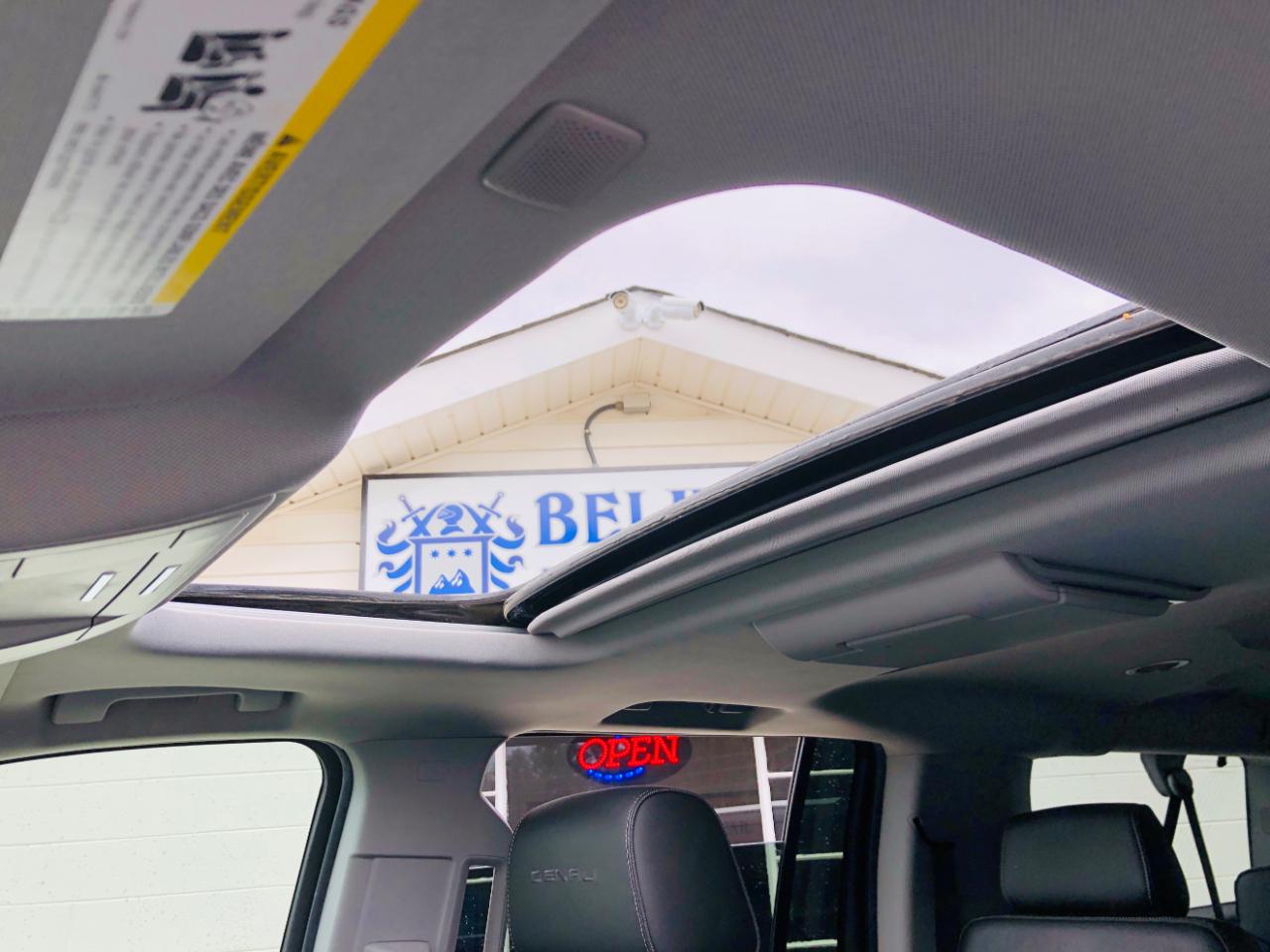 GMC Yukon XL 4WD 4dr Denali 2019