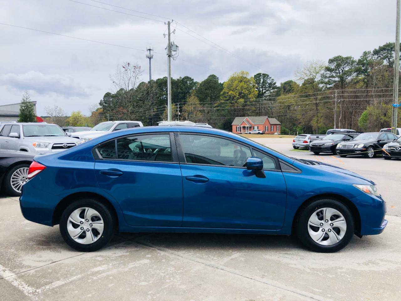 Honda Civic Sedan 4dr CVT LX 2015