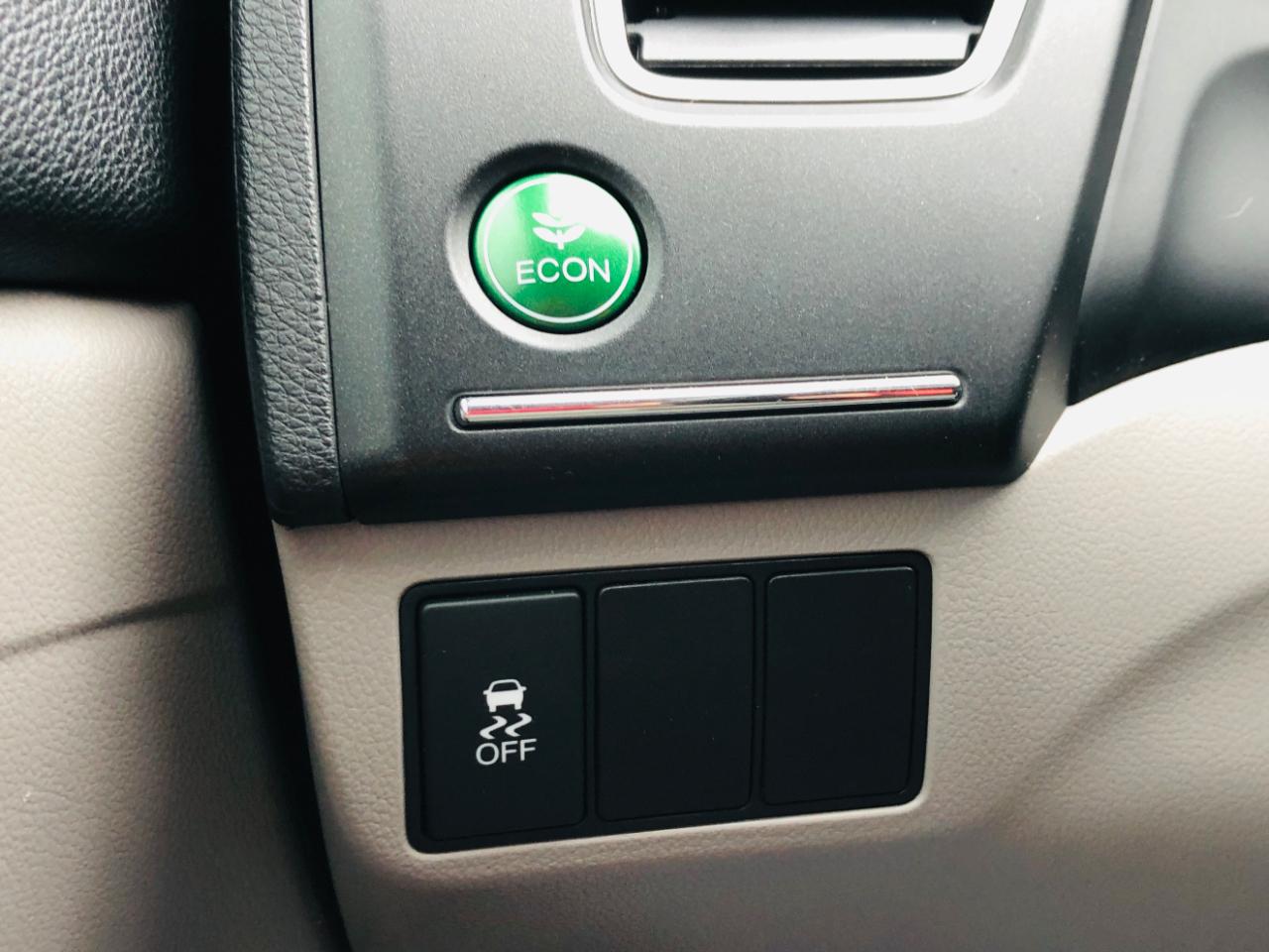 Honda Civic Sedan 4dr CVT LX 2015