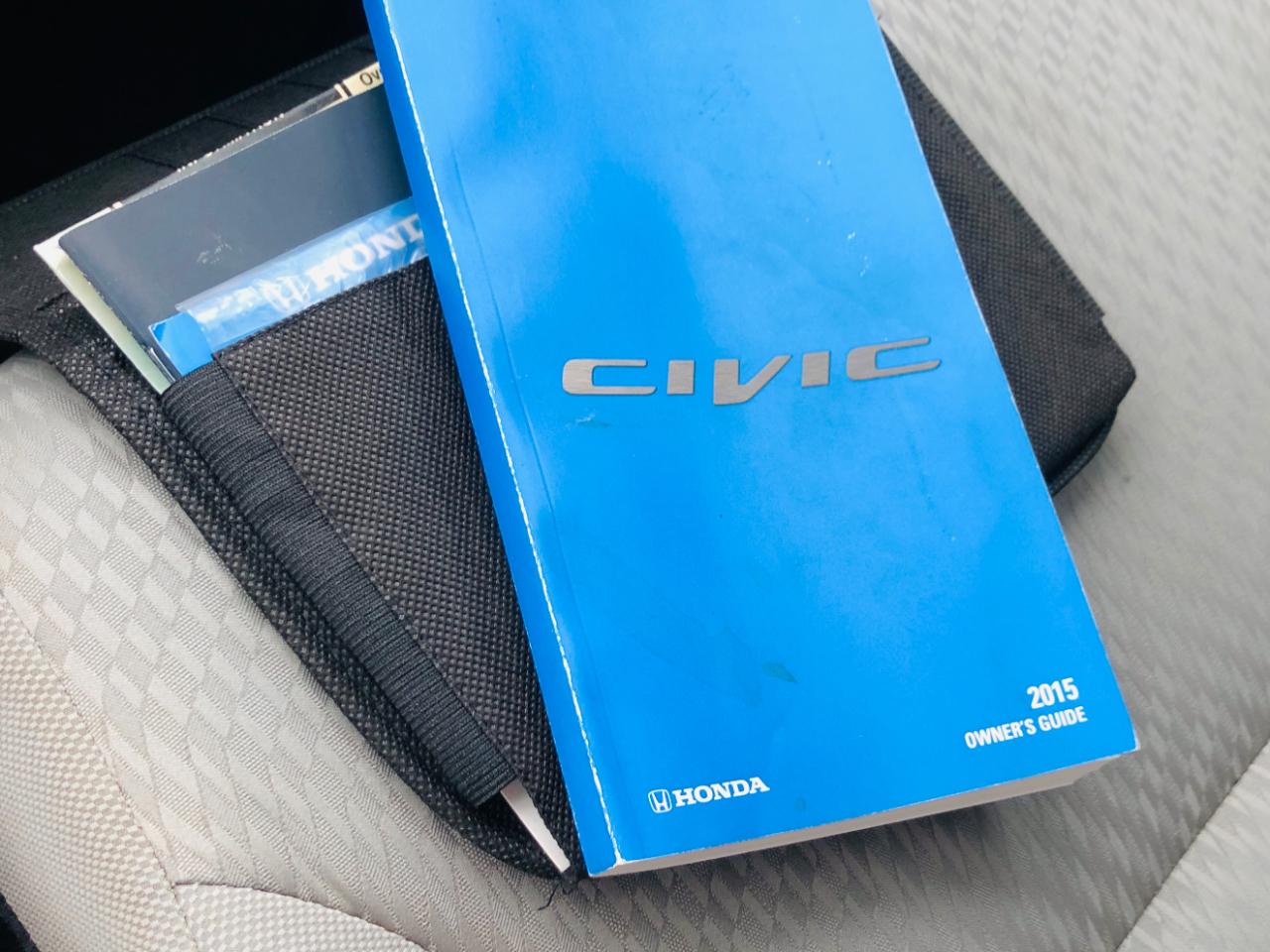 Honda Civic Sedan 4dr CVT LX 2015