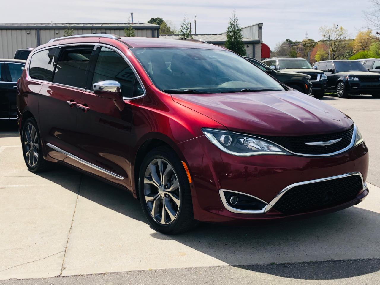 Chrysler Pacifica Limited FWD 2017