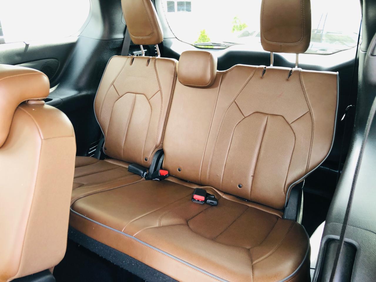 Chrysler Pacifica Limited FWD 2017