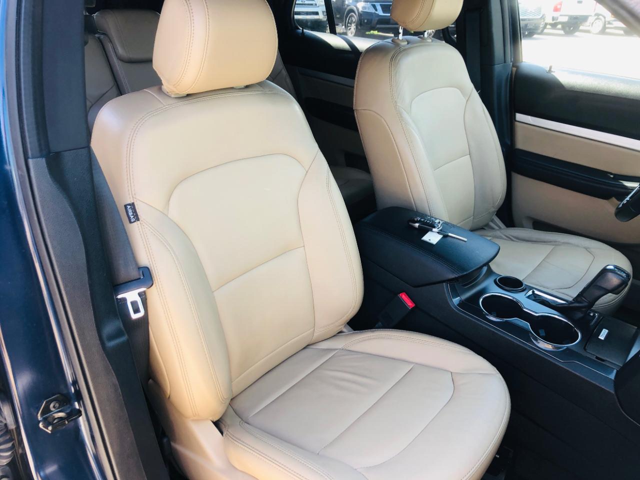 Ford Explorer XLT FWD 2017