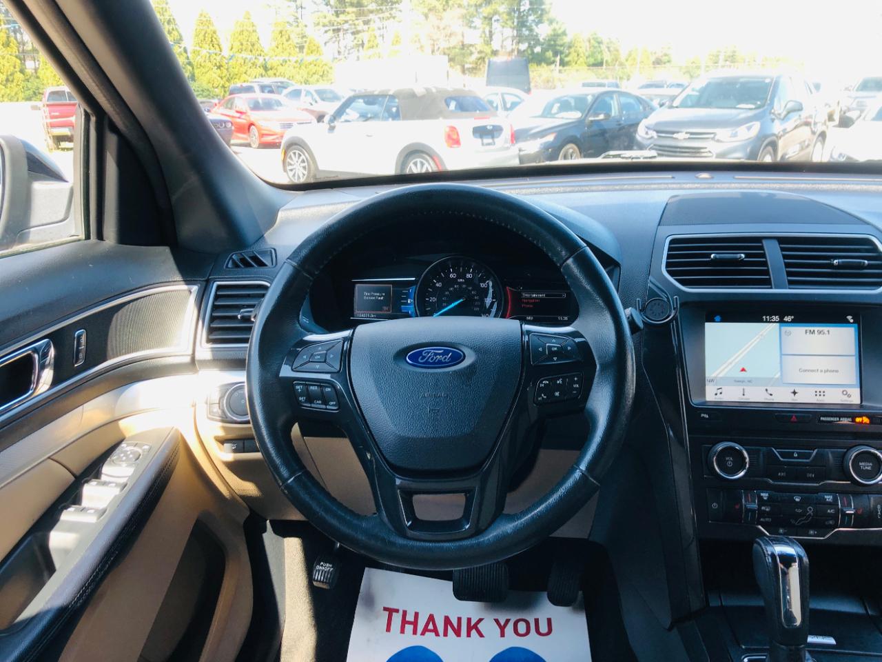 Ford Explorer XLT FWD 2017