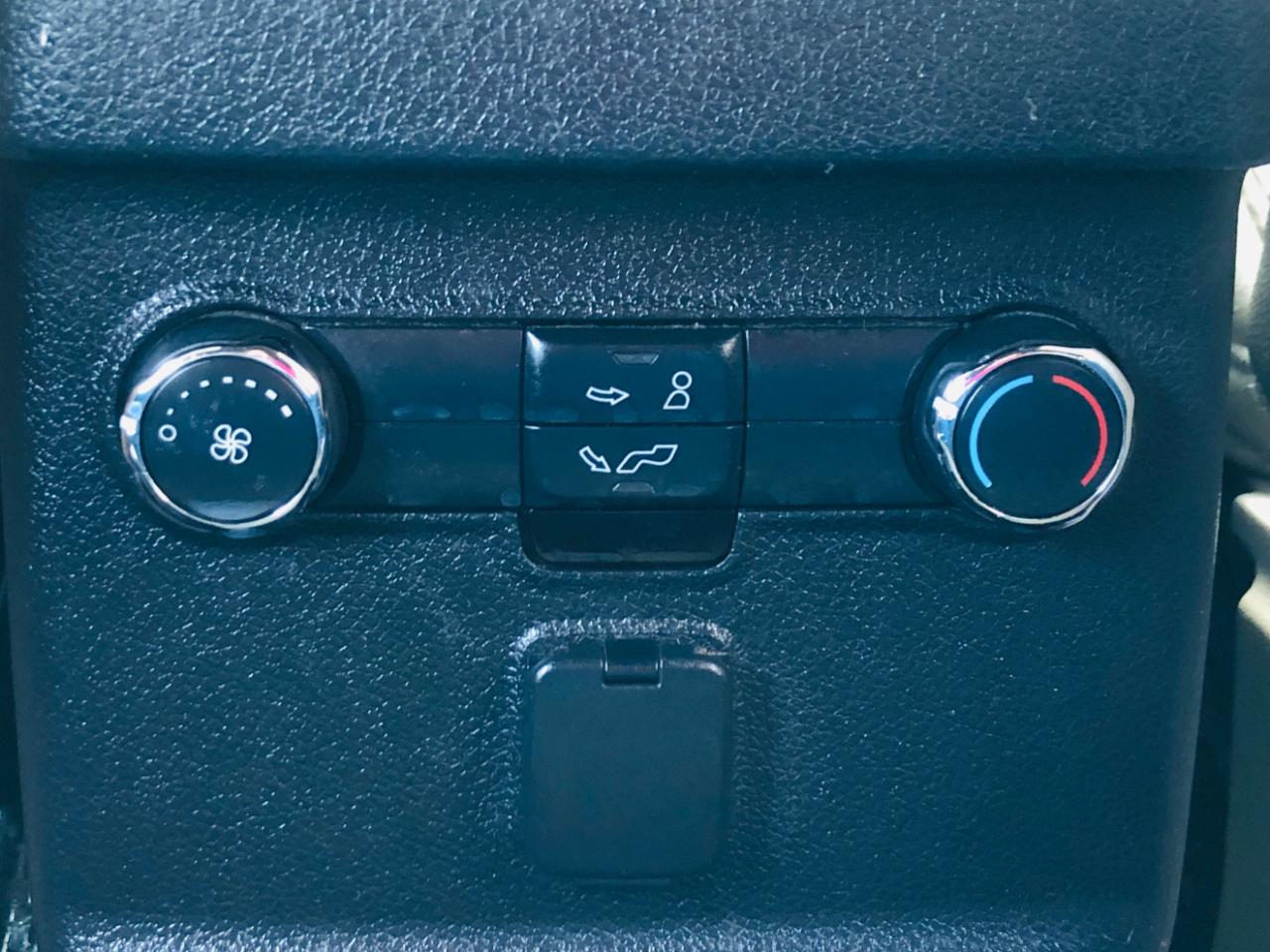 Ford Explorer XLT FWD 2017