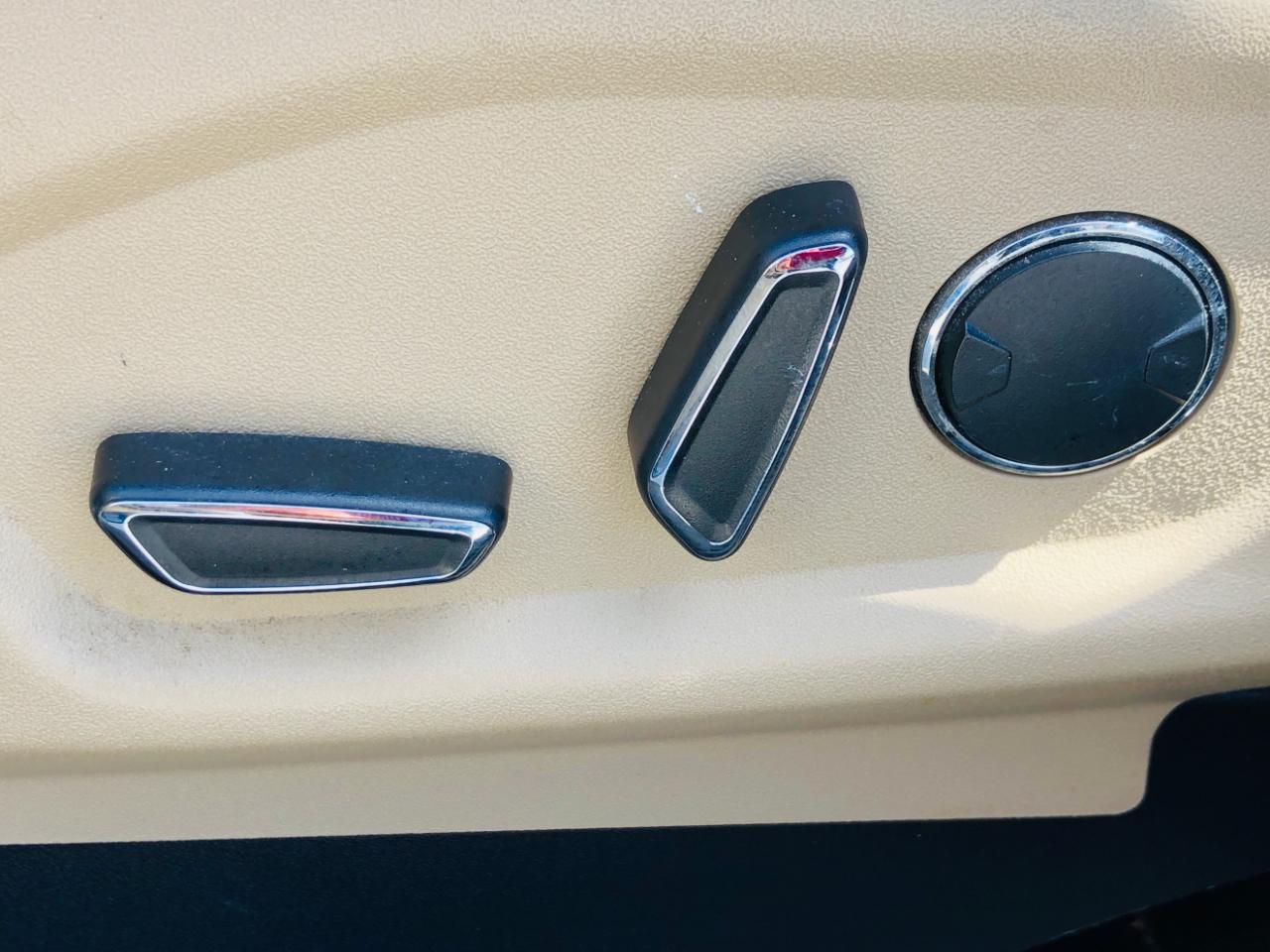 Ford Explorer XLT FWD 2017