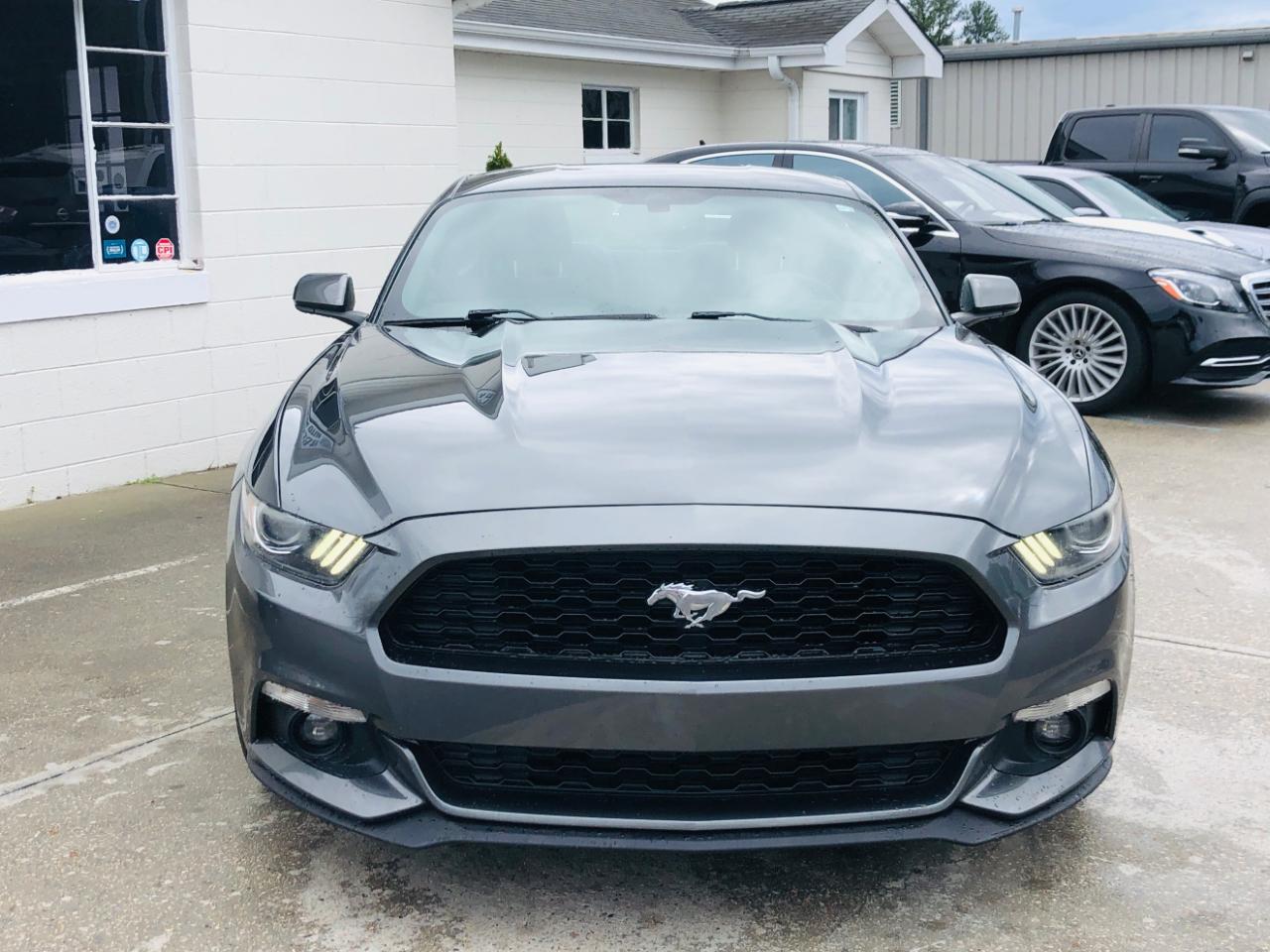 Ford Mustang EcoBoost Fastback 2017