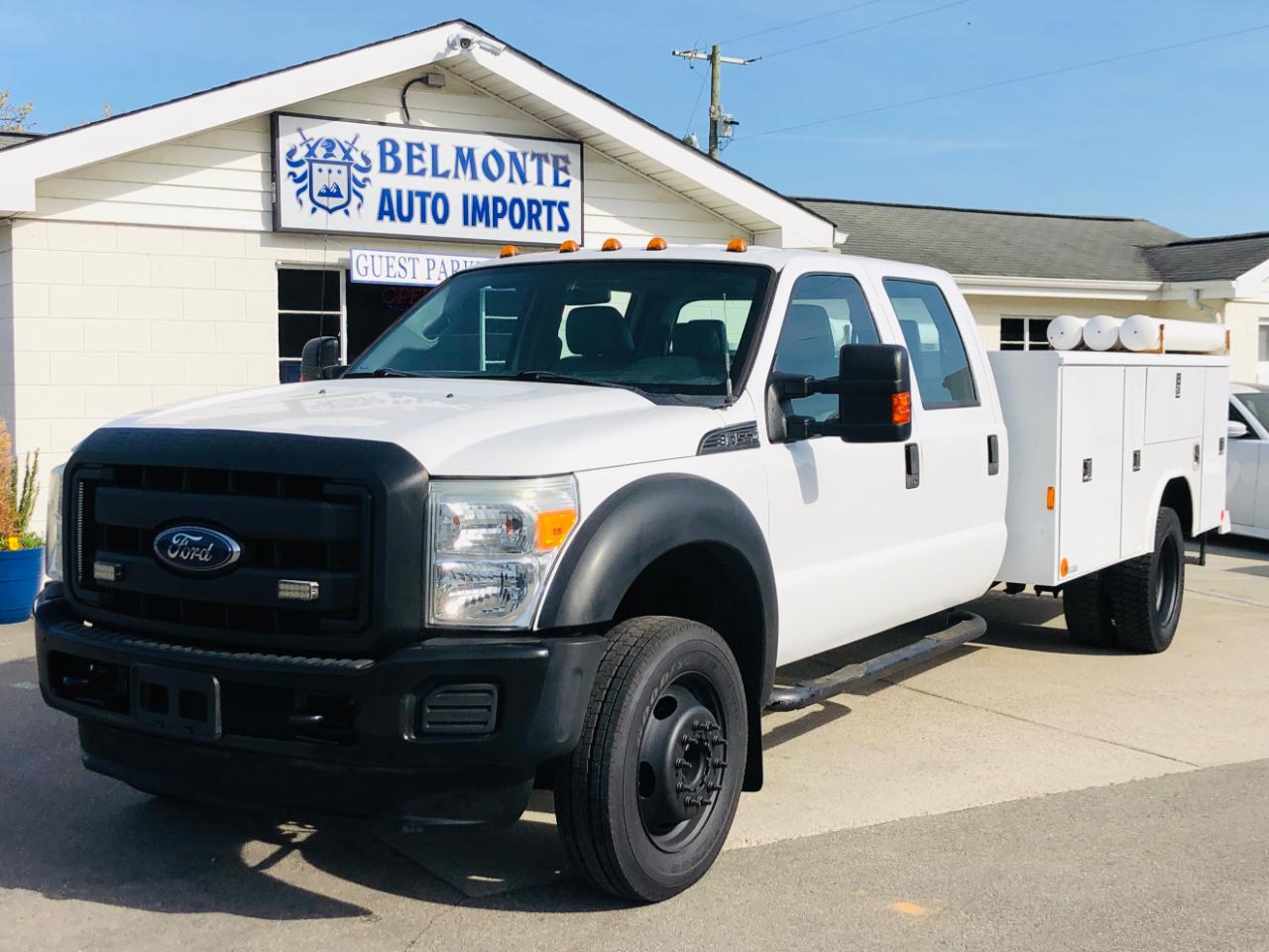 Ford Super Duty F-550 DRW 2WD Crew Cab 176" WB 60" CA Lariat 2015
