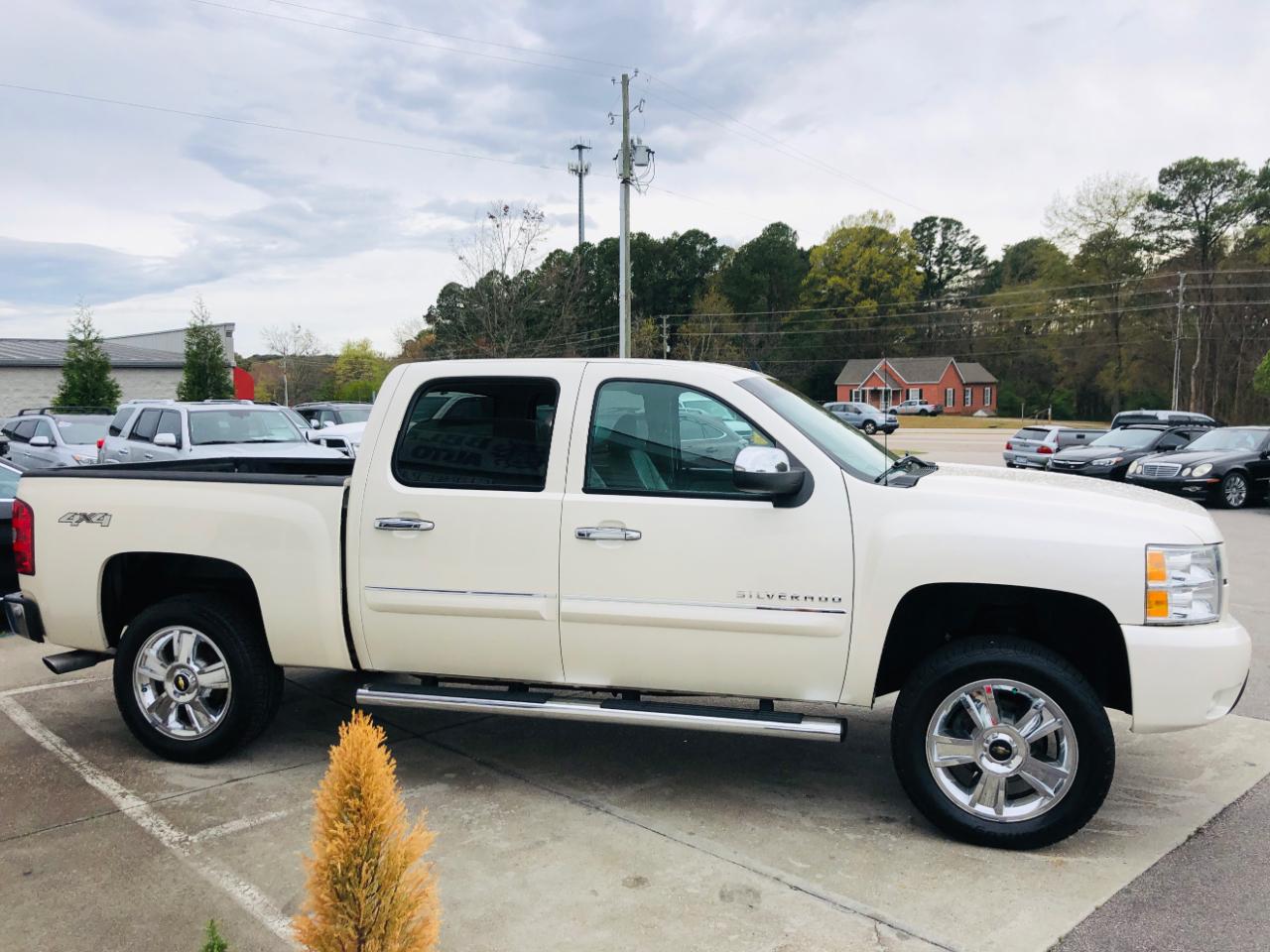 Chevrolet Silverado 1500 4WD Crew Cab 143.5" LTZ 2013