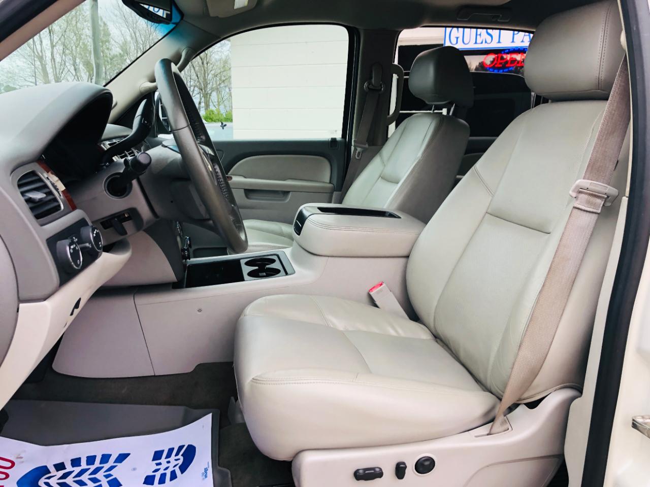 Chevrolet Silverado 1500 4WD Crew Cab 143.5" LTZ 2013