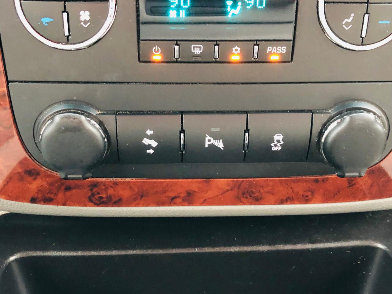 Chevrolet Silverado 1500 4WD Crew Cab 143.5" LTZ 2013