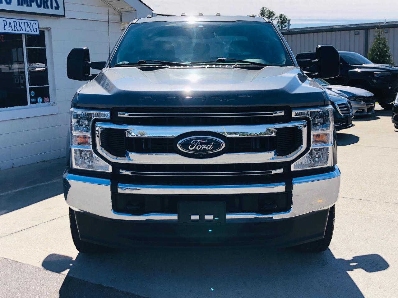 Ford Super Duty F-250 SRW 4WD Crew Cab 156" FX4 2021