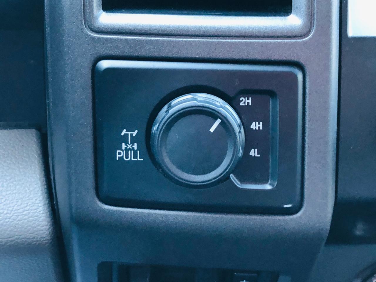 Ford Super Duty F-250 SRW 4WD Crew Cab 156" FX4 2021