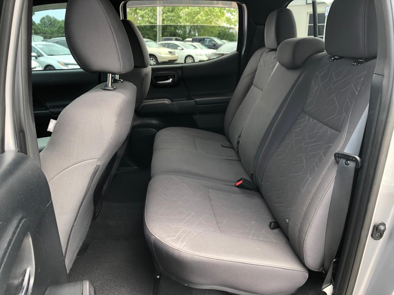 Toyota Tacoma 4WD Double Cab LB V6 AT TRD Off Road (Natl) 2016