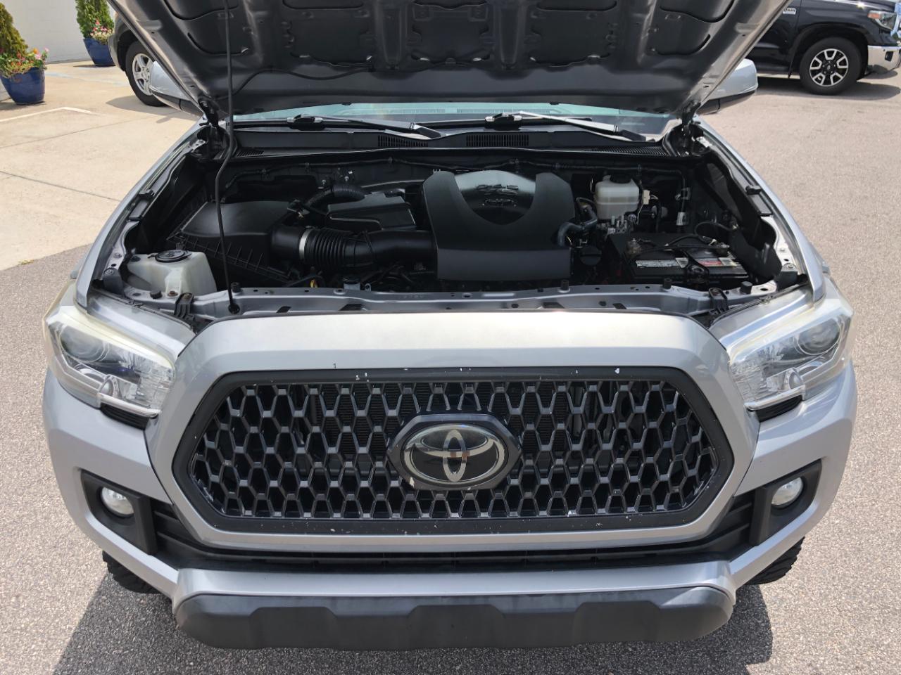 Toyota Tacoma 4WD Double Cab LB V6 AT TRD Off Road (Natl) 2016