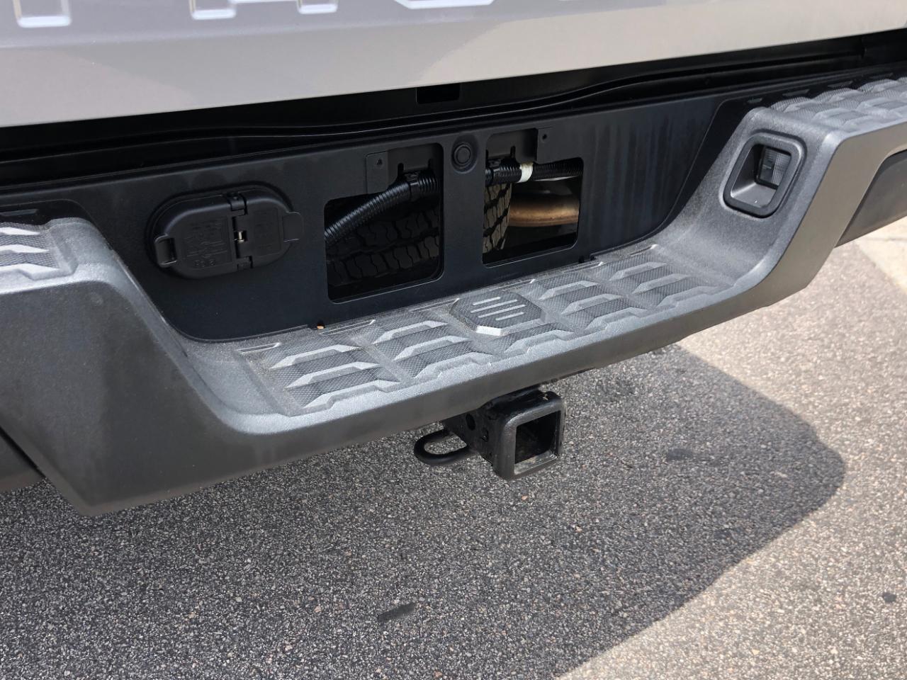 Toyota Tacoma 4WD Double Cab LB V6 AT TRD Off Road (Natl) 2016