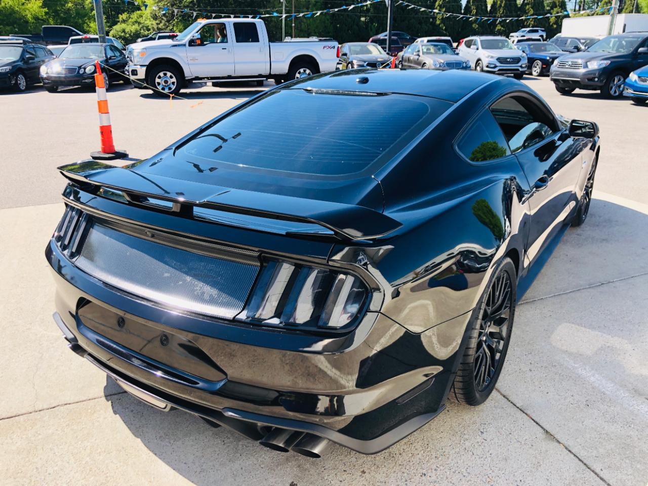 Ford Mustang GT Fastback 2019