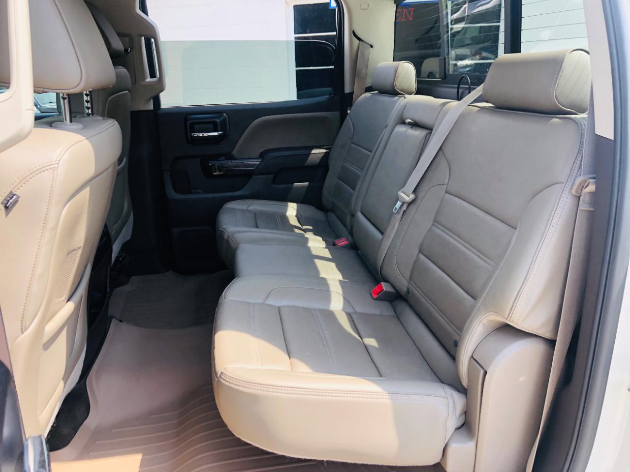 GMC Sierra 1500 4WD Crew Cab 143.5" Denali 2014