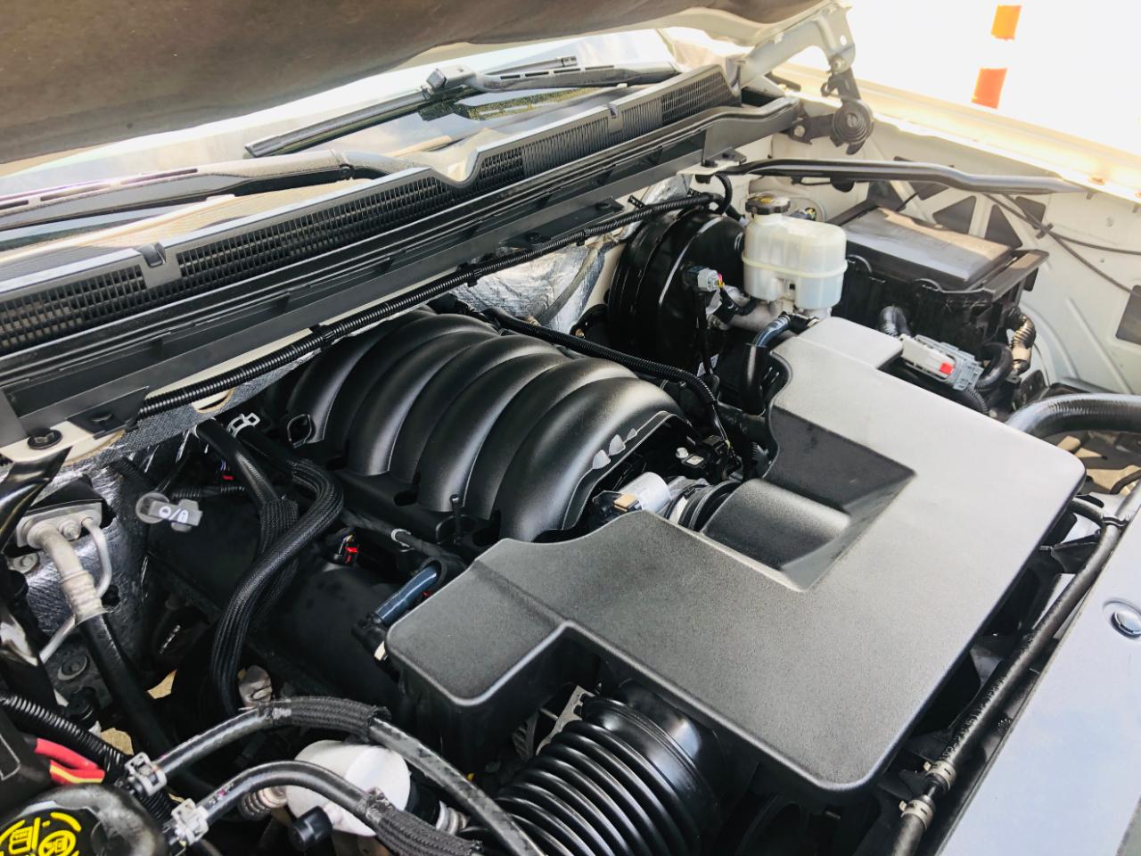 GMC Sierra 1500 4WD Crew Cab 143.5" Denali 2014