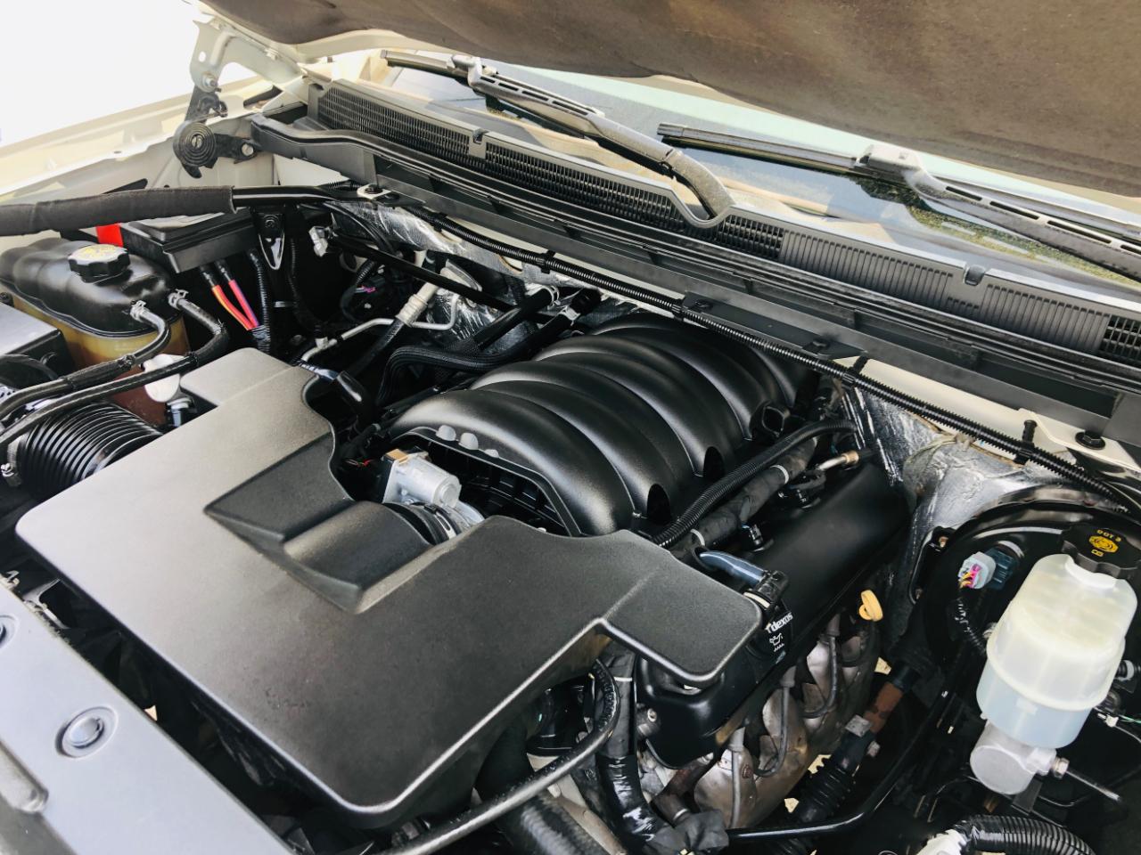 GMC Sierra 1500 4WD Crew Cab 143.5" Denali 2014